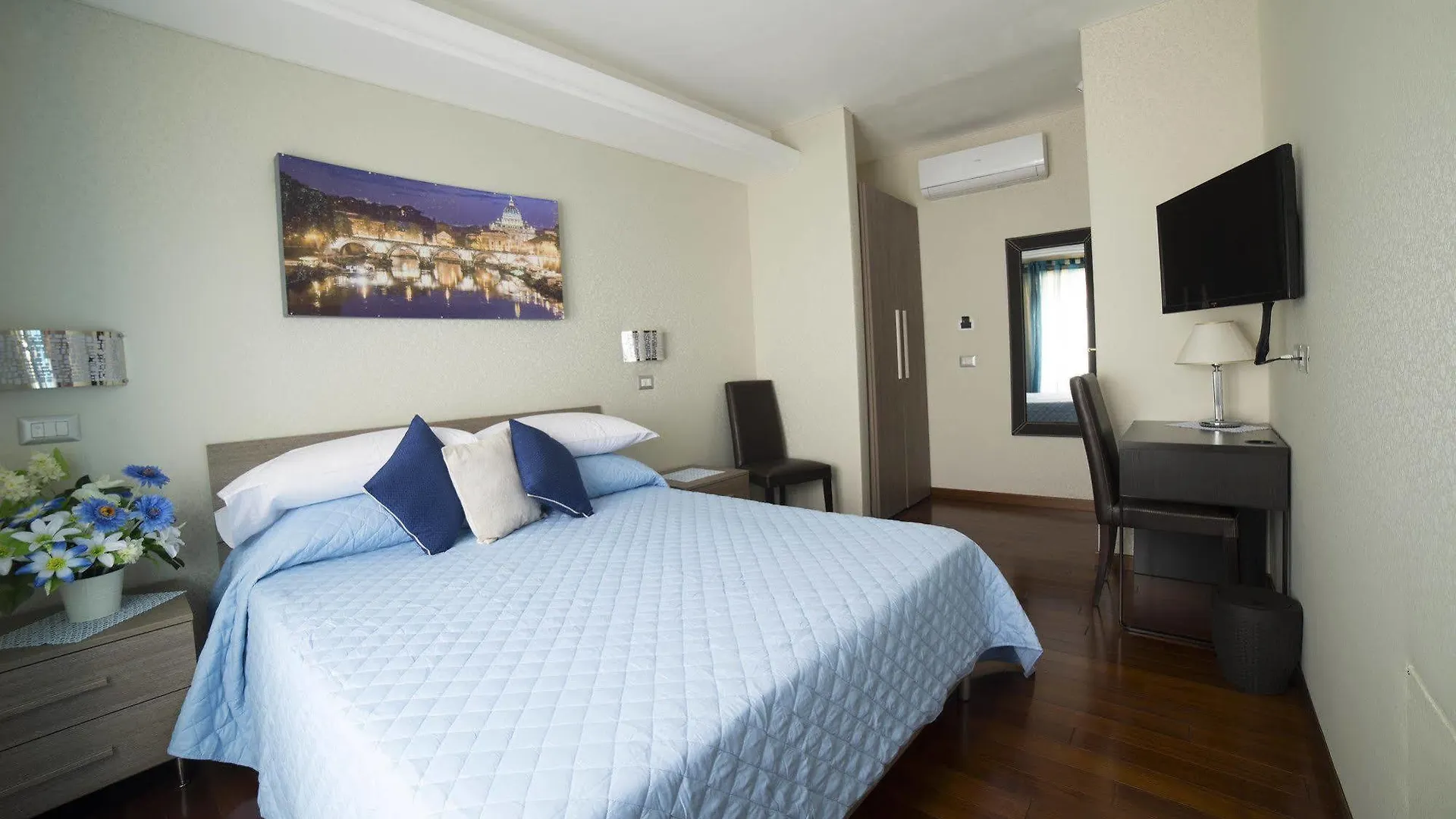 Di Fronte Alla Cupola Bed & Breakfast Rome Italy